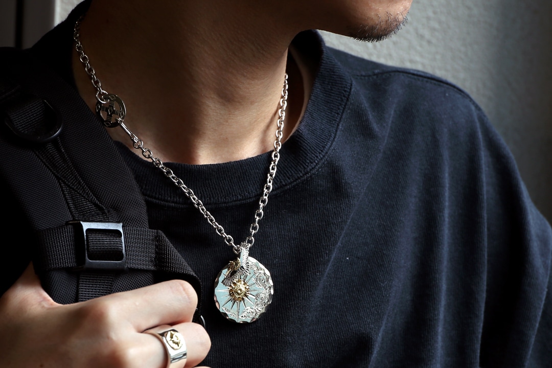 T-143c（左向き） | ペンダントトップ | ARIZONA FREEDOM（アリゾナ