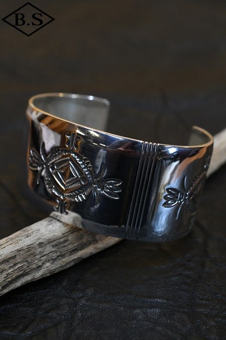 小物 / インディアンジュエリー INDIAN JEWELRY 小物 バングル ナバホ