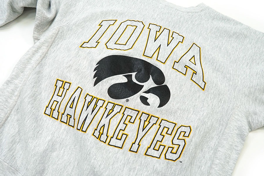 90'S CHAMPION REVERSE WEAVE ''IOWA HAWKEYES'' (SIZE.LARGE) MADE IN