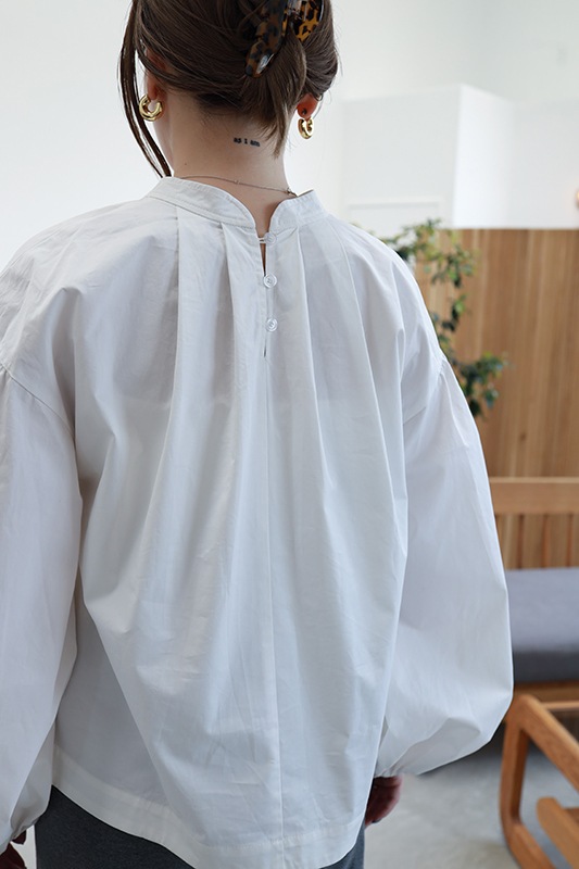 スタンドカラーボリュームスリーブブラウス/CAVEZA ROSSO/カベサロッソ