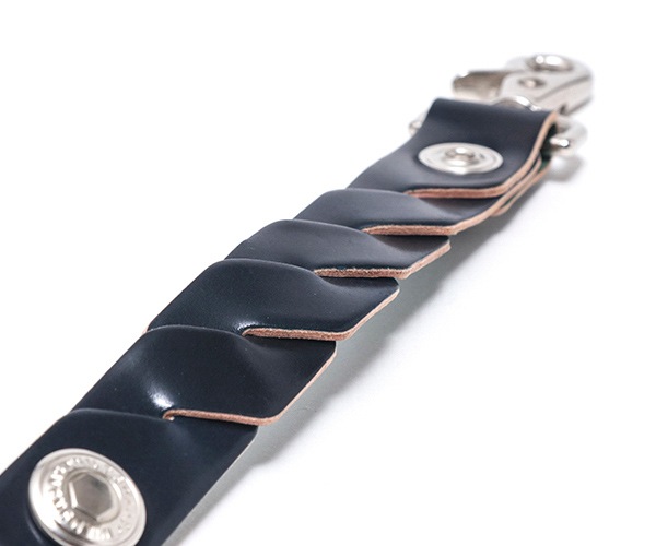 選べるノベルティ付】ワイルドスワンズ シェルコードバン ブレイド