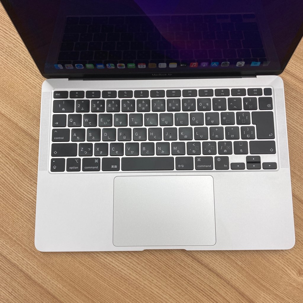 中古 apple MacBook Air M1 2020 13インチ A2337 M1 8GB 256GB MacOS