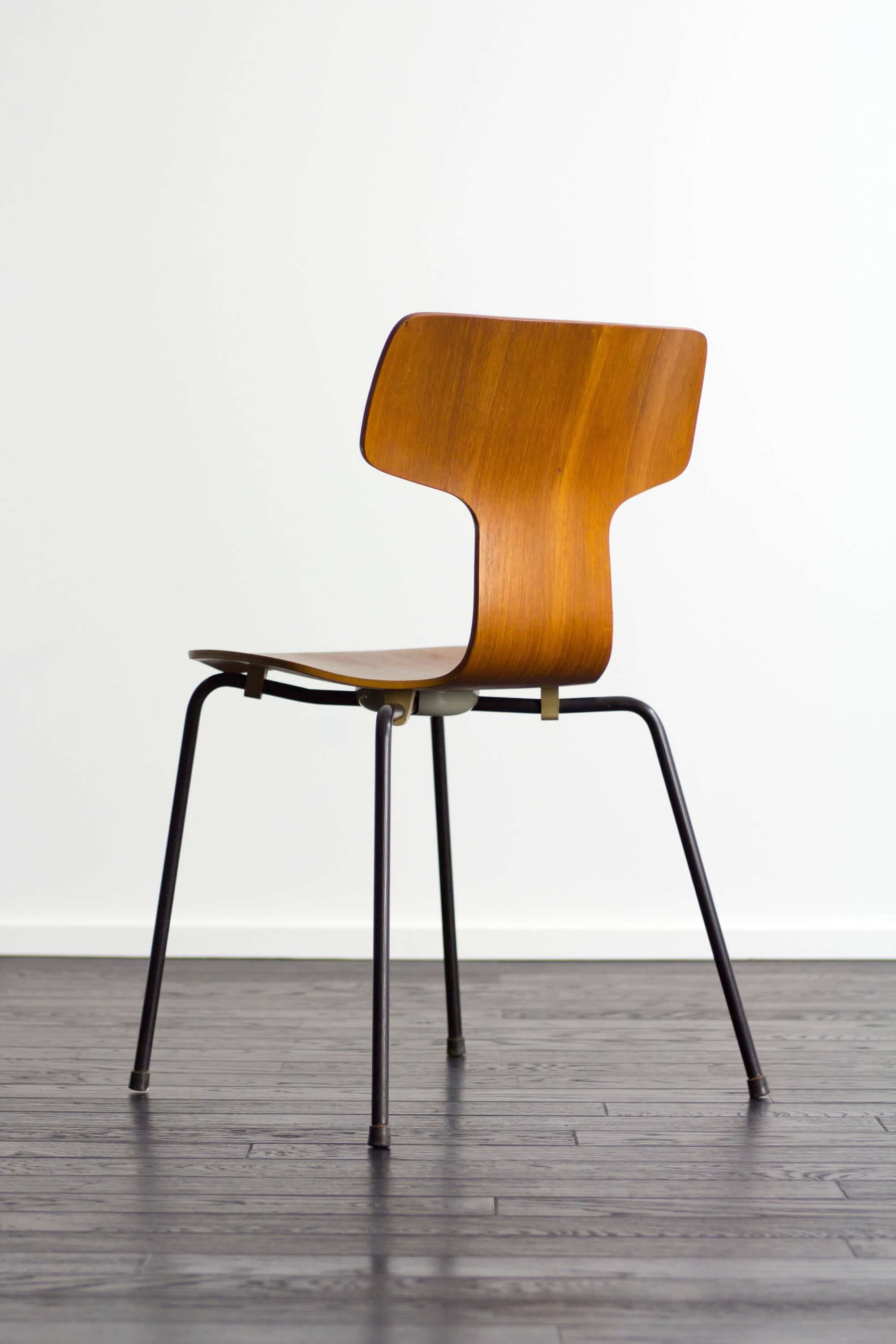 Tチェア ヤコブセン 北欧ヴィンテージ家具の通販