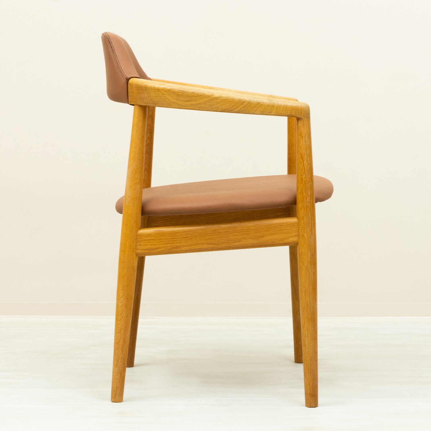 アームチェア オーク レザー 北欧家具 通販 CLOVERSKY/クローバースカイ