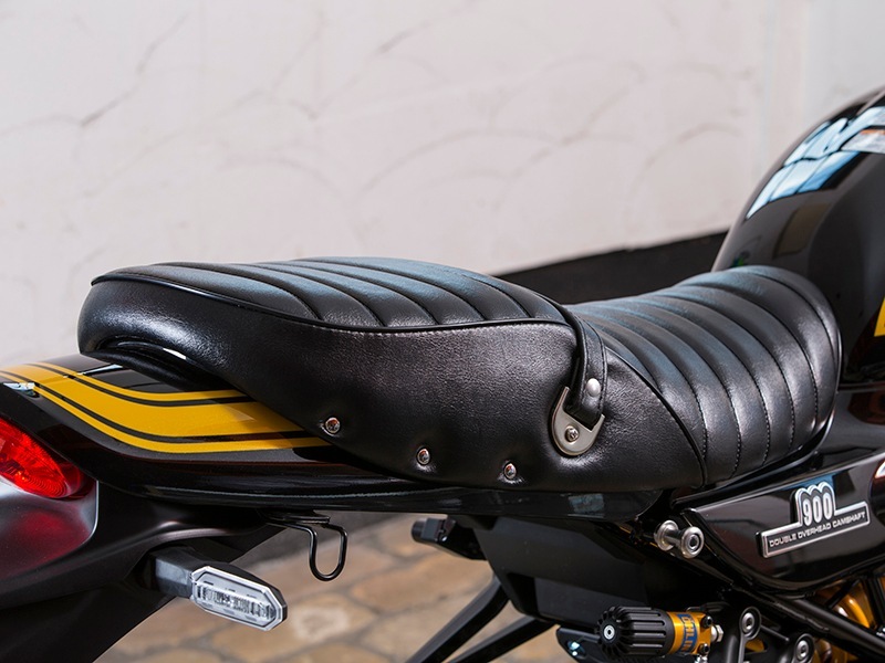 Z900RS タックロール style シートASSY ノーマル【純正】テールカウル