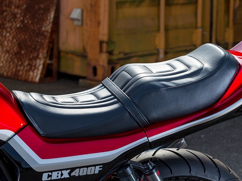 CB400SF （NC42後期）VTEC Revo 無塗装ペイントベースTYPE-X外装Wあん