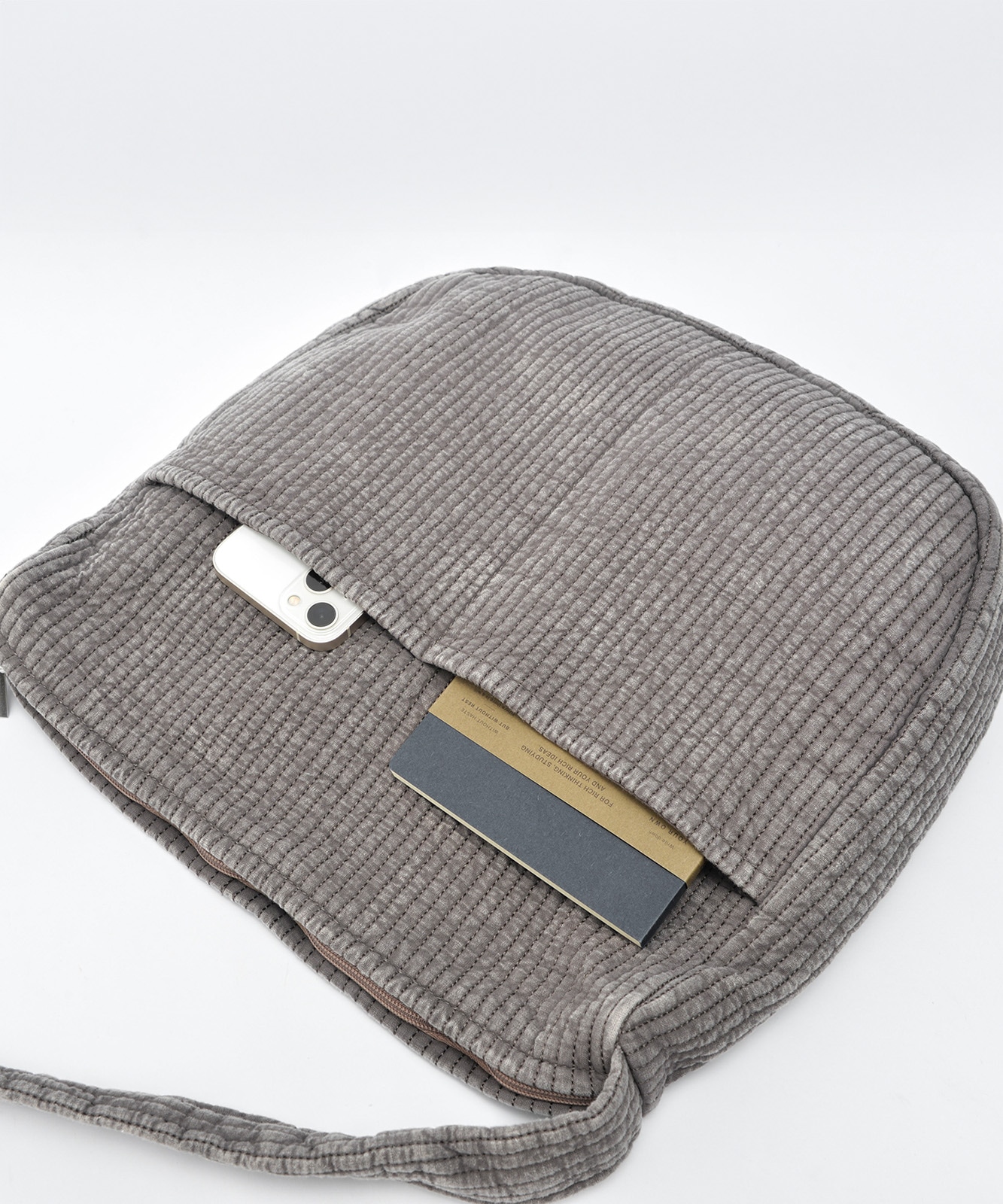 Rename ヌビショルダーバッグ マザーズバッグ 斜めがけバッグ 丸洗いOK