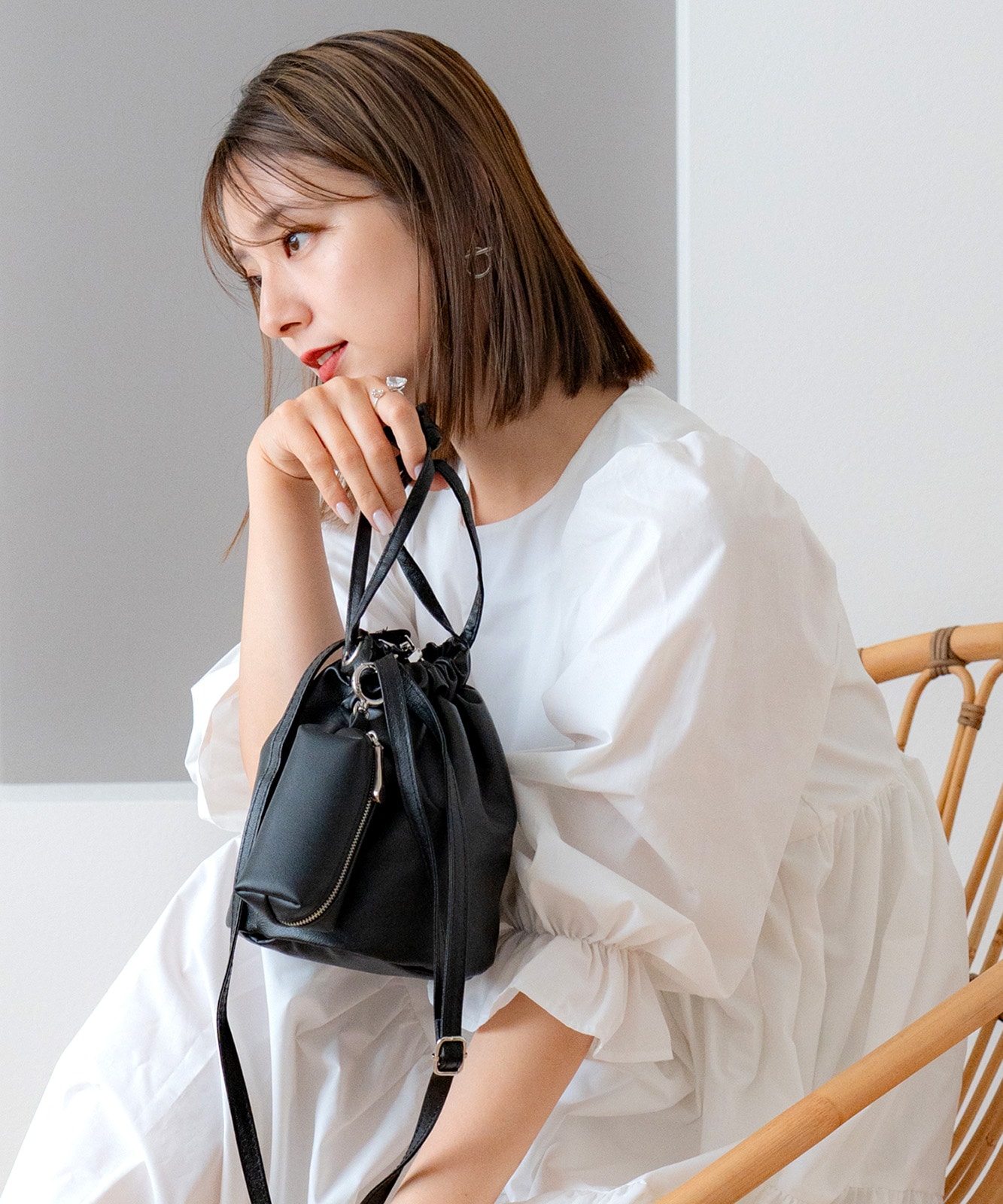 DEVICE × じーたーコラボ ソフトフェイクレザー 巾着ショルダーバッグ