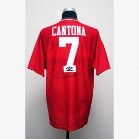 カントナ直筆サイン入りマンチェスターU93/94復刻版ホーム