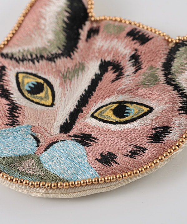 キャット刺繍ポーチ（3カラー） M42-1914｜KANKAN ONLINE SHOP【公式】