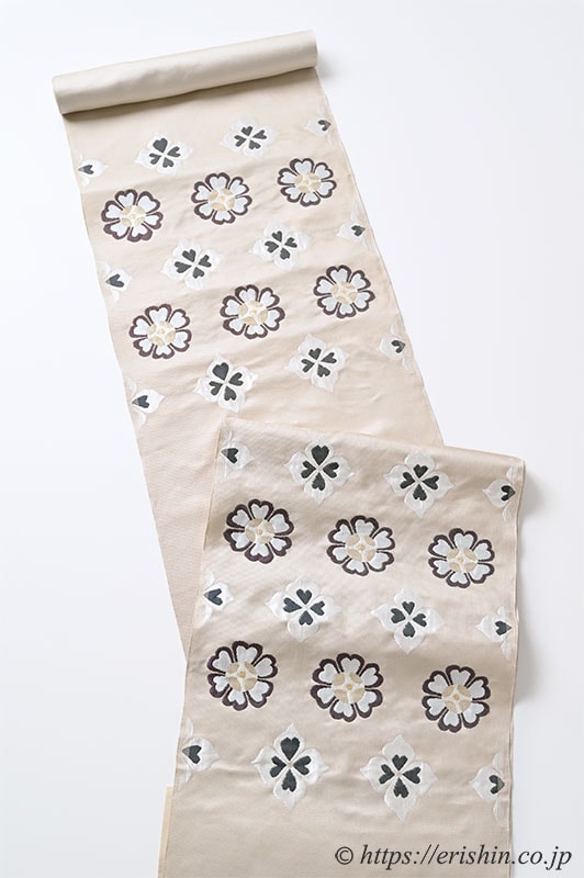 洛風林 九寸織名古屋帯（正倉院琵琶文/白茶色）洛風林『着物・呉服えり新』