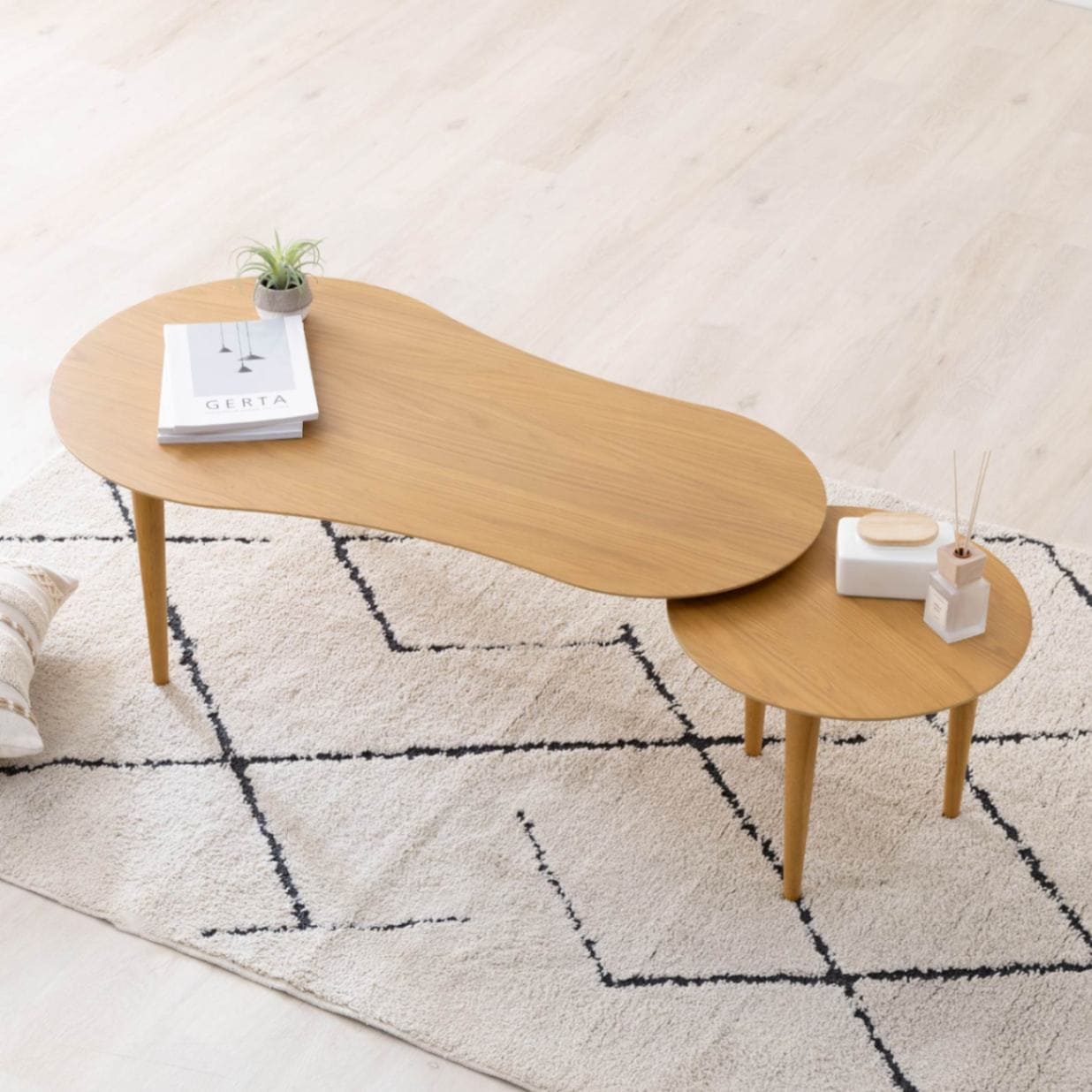 幅110-142/高さ38] オシャレな伸長式ローテーブル 木製 ソラマメ