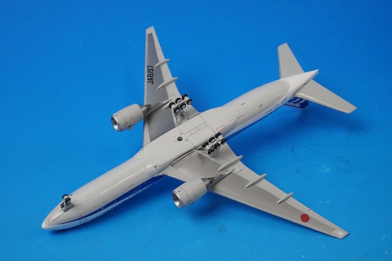 1/400 B777-200 ANA 漢字ロゴ JA8197 [EW4772002] JCウイングス/中古