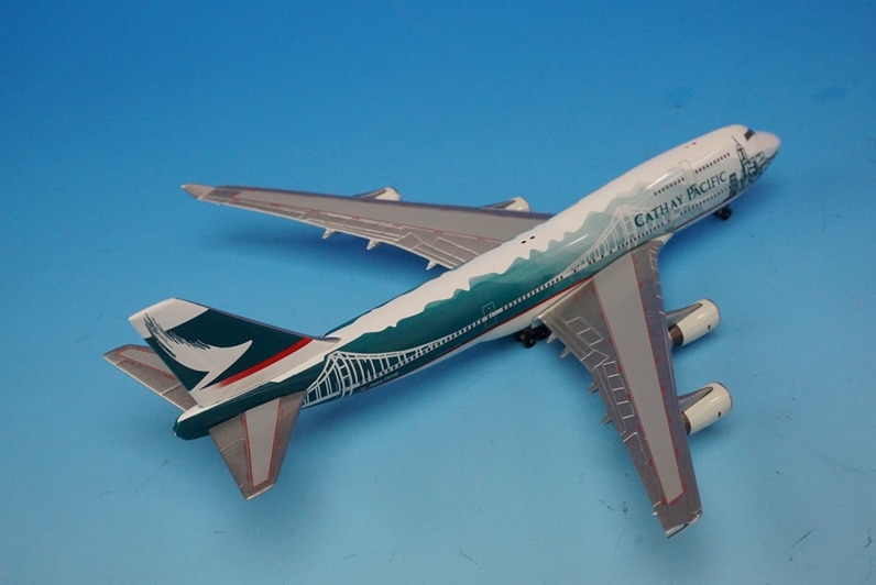 1/400 B747-400 キャセイパシフィック Bridge to the Heart of Asia