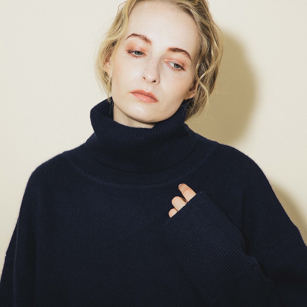 カシミヤ100％ Wフェイスオフタートルネック | Women's Knit | FUKAKINET