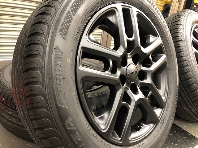 18y－ ジープ コンパス 純正17インチ ホイール マッドブラック再塗装