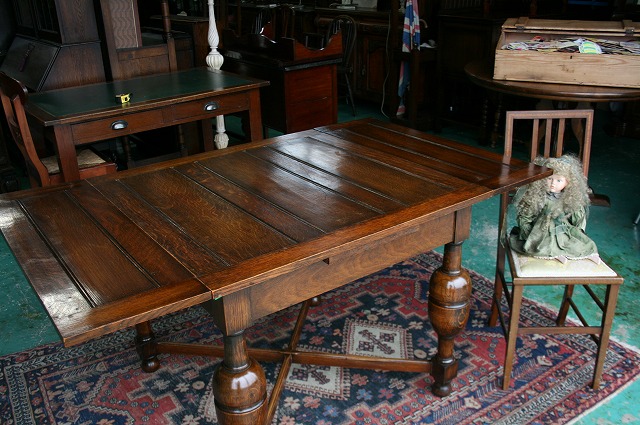 イギリスアンティーク家具