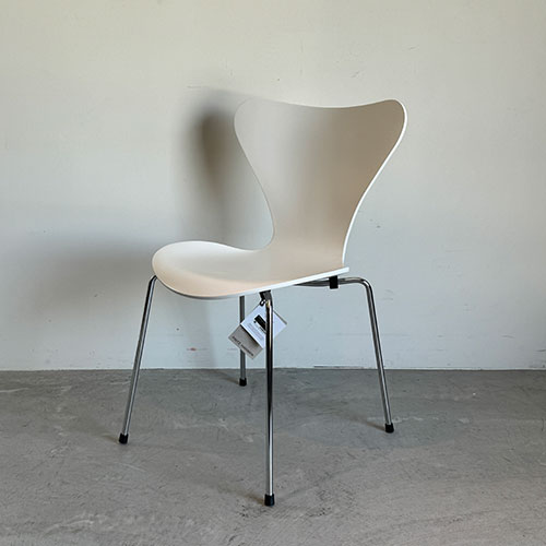 OUTLET】セブンチェア（ラッカー塗装）ホワイト | SALEアウトレット