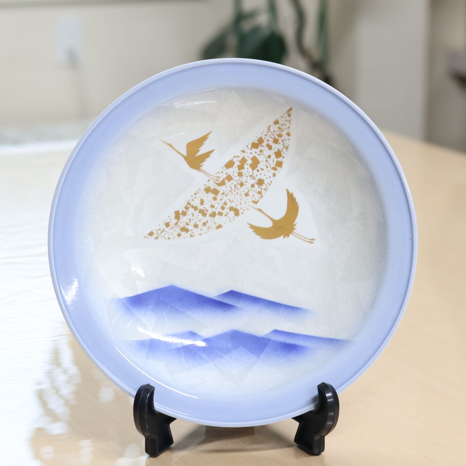 九谷焼 飾皿 10号・牡丹鳥 （皿立付）/ 光崖窯（こうがいがま） | 飾皿