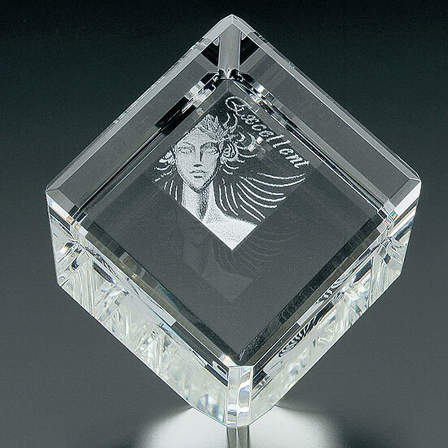 オリジナルデザインクリスタルトロフィー JP-VOT.275-キューブ倒角
