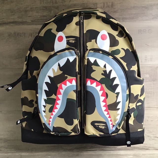 ☆新品☆ shark day pack 1st camo yellow a bathing ape bape