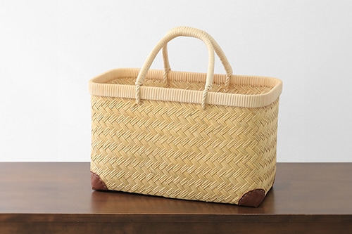 スズ竹市場かご(岩手県鳥越竹細工/籐ハンドル/中サイズ/レザー底あて