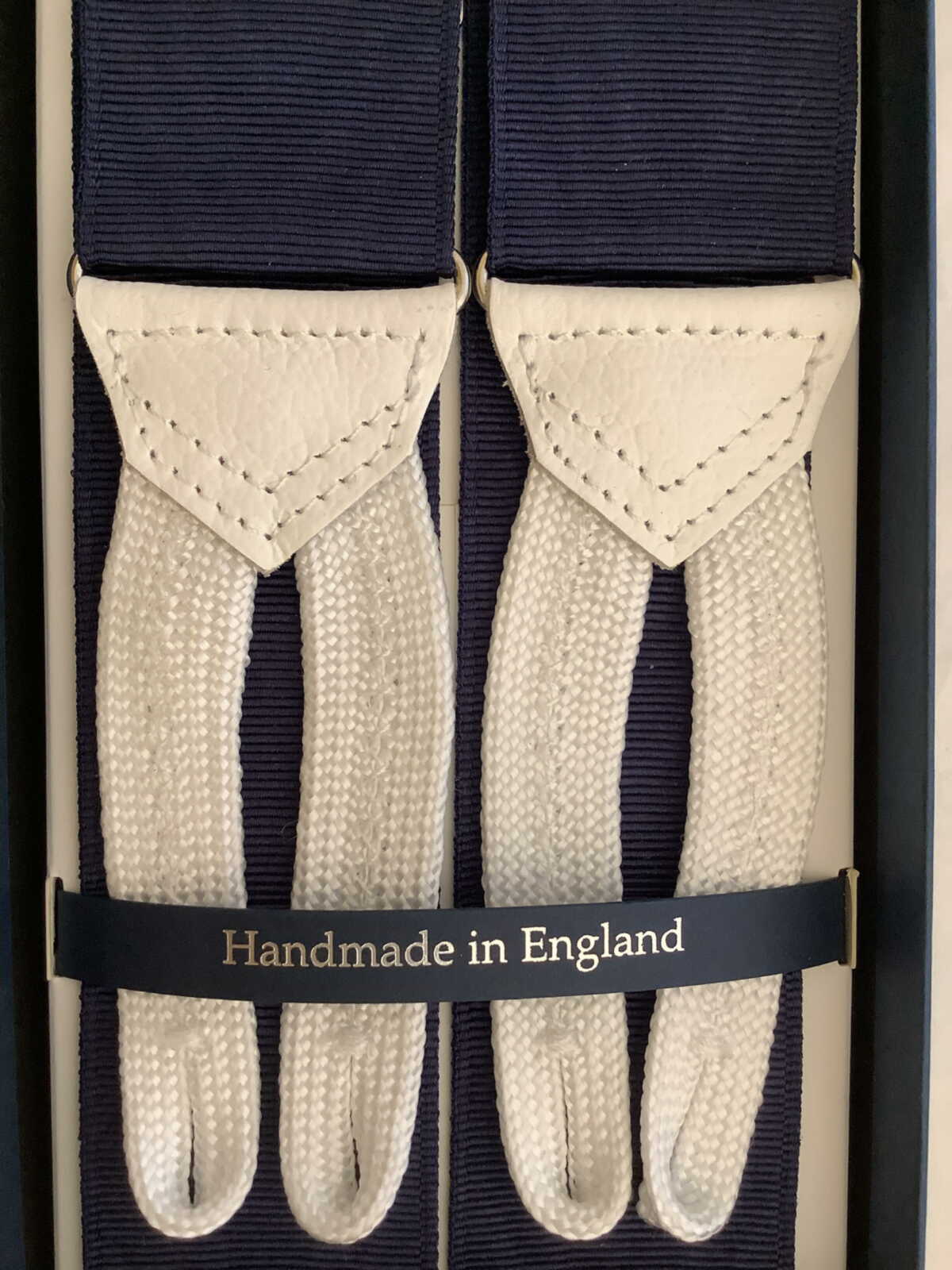 サスペンダー 英国製 アルバートサーストン モアレネイビーにホワイト