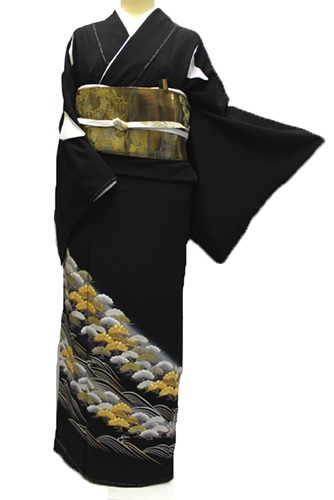 正絹黒留袖レンタルフルセット「波に松 金駒刺繍」 | すべての商品
