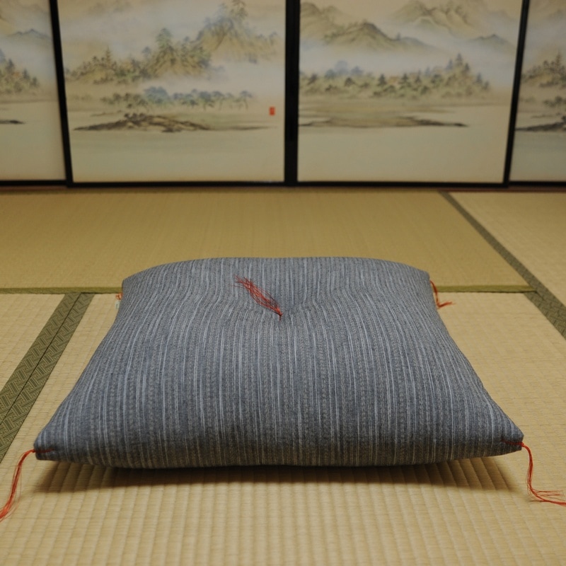 座布団 亀田縞 鼠色（ねずみ色） | 座布団 | | 京都 座布団屋 くつろぎ