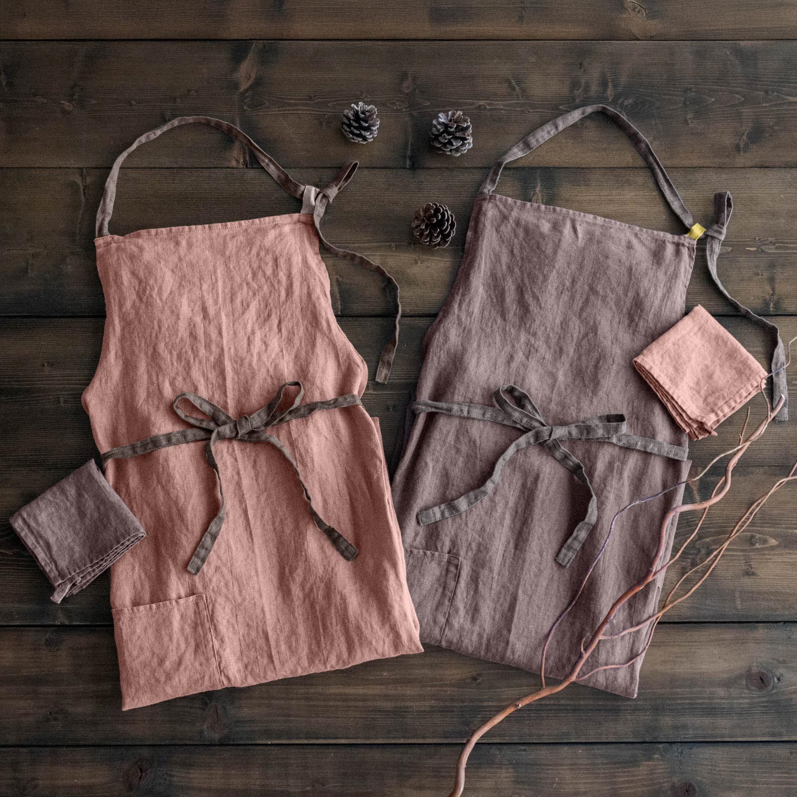 フルエプロン マノン _ オールドローズ