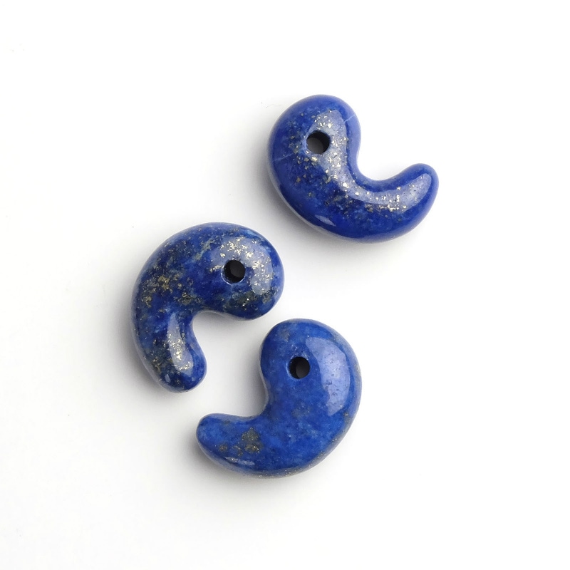 古代勾玉20mm ラピスラズリ 【メール便可】｜マライカ公式通販