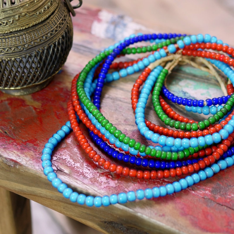 5-7mm ホワイトハーツ（ホワイトハート）ビーズ1連 【メール便可