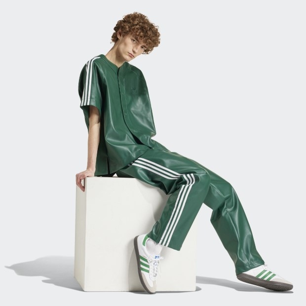 フェイクレザー アディカラー スリーストライプス ファイヤーバード