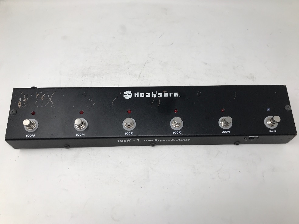 u40106 ノアズアーク TBSW-1 True Bypass Switcher スイッチャー 中古