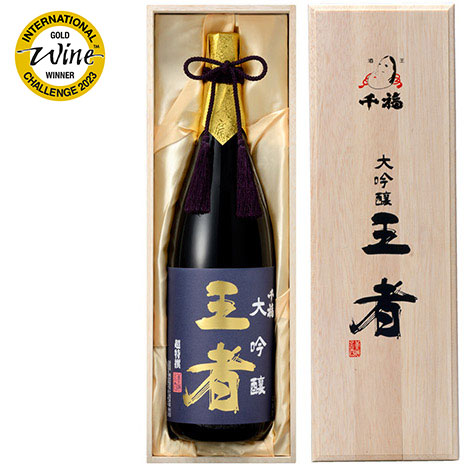 御歳暮、お中元、退職祝など、贈り物に最適。大吟醸 王者1．8L 広島