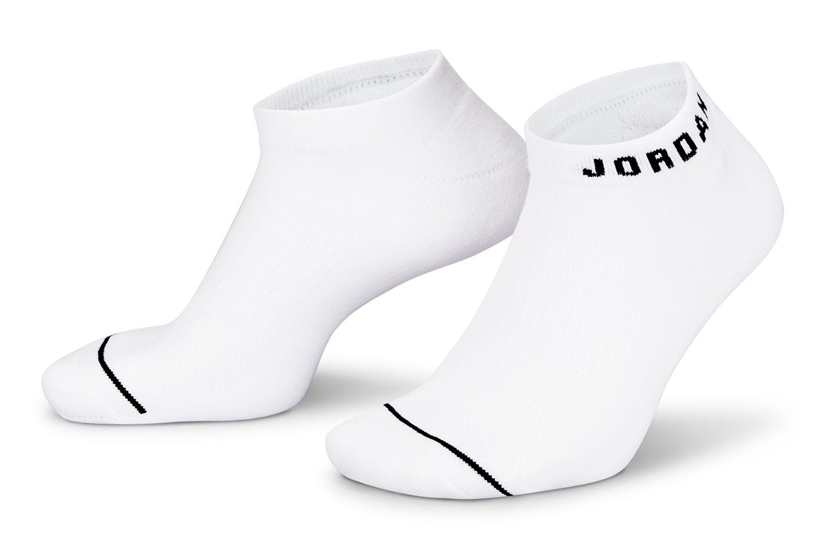 エブリデイ ノーショウ ソックス ジョーダン 【DX9656-100】バスケ