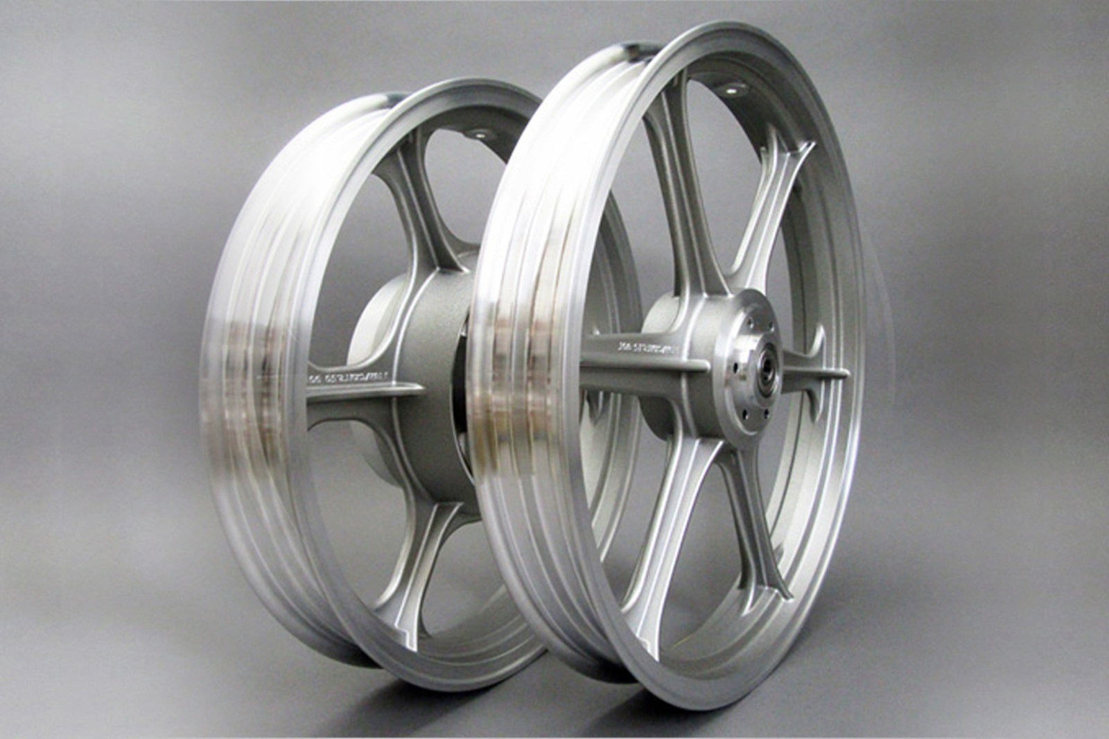 YAMIYA&ENKEI 6スポーク キャストホイール （シルバー） CB750K