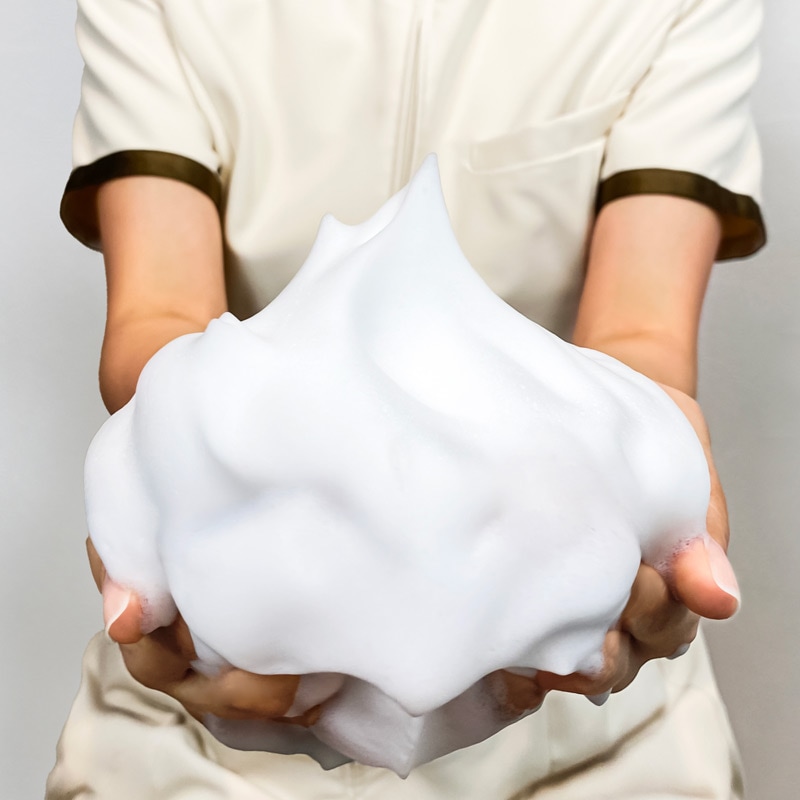 ミシレルト）プロフィット ホイップマッサージローション 600mLの卸