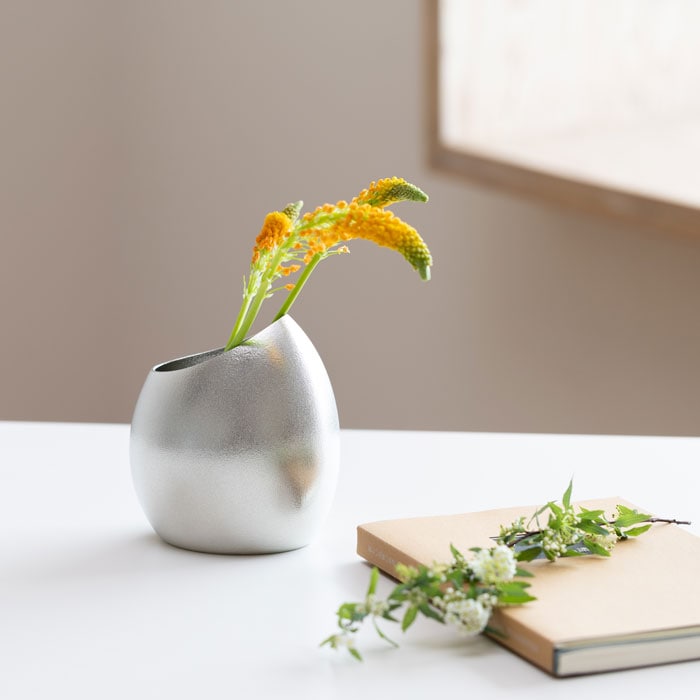 花器・コケ盆栽｜錫製雑貨・酒器の通販は能作オンラインショップ【公式】