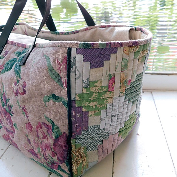 ロココ柄のトートバッグ【6409-1】