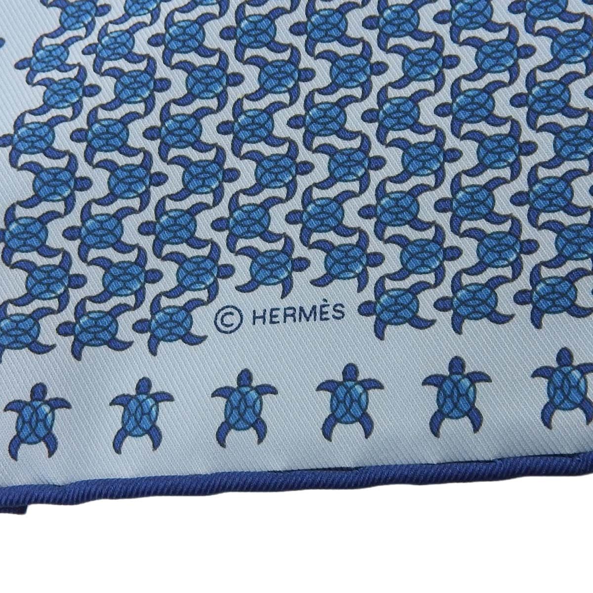 エルメス HERMES プチカレ ポケットチーフ スカーフ 亀 シルク100