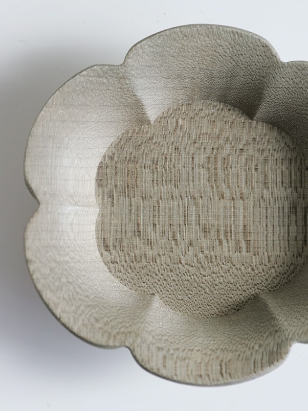 三木達也 輪花豆皿 鉄染グレー