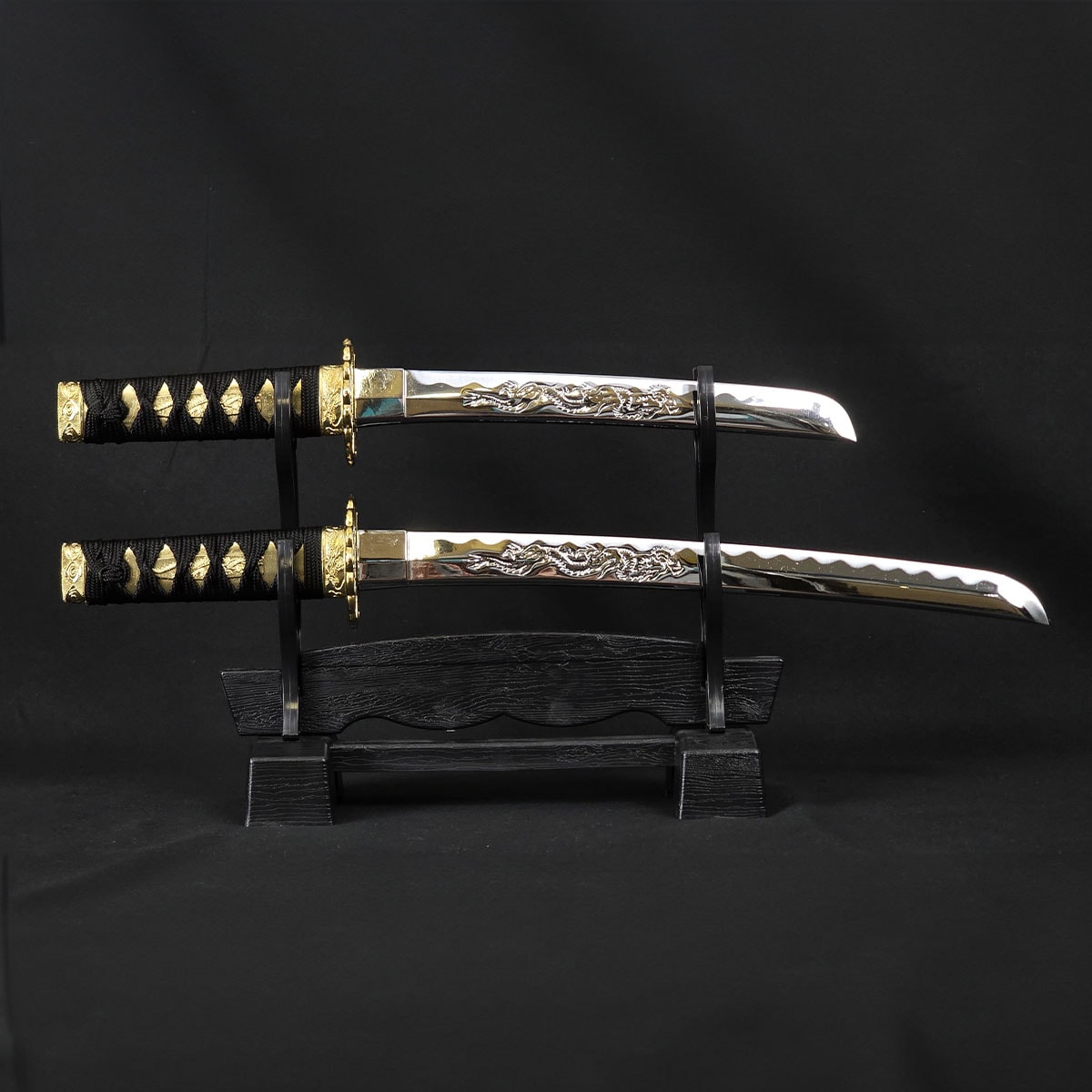 ミニミニ竜3点セット 彫金 黒 刀掛台付 刀身竜彫 模造刀｜【公式