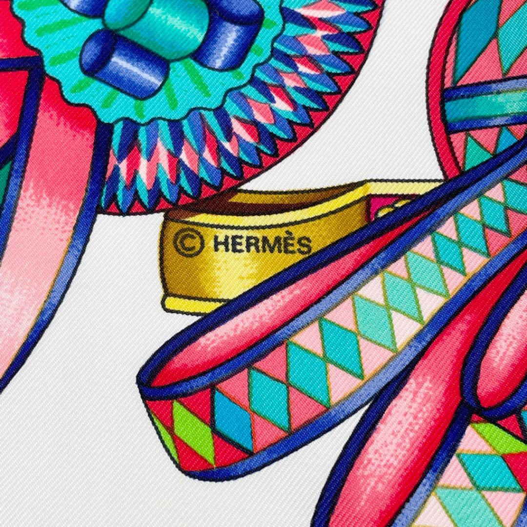 HERMES エルメス スカーフ カレ90 『LES RUBANS DU CHEVAL（ 馬の
