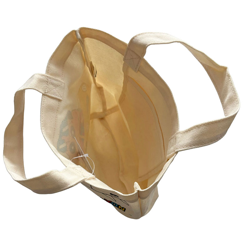 クレヨンしんちゃん マチ付きバッグ しんちゃんシロちらし