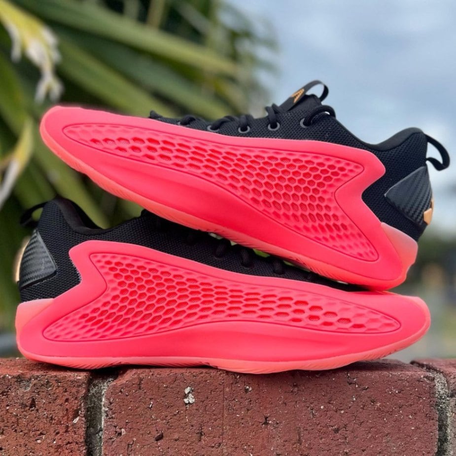 ADIDAS A.E. 1 LOW アディダス アンソニー エドワーズ 1 ロー カット