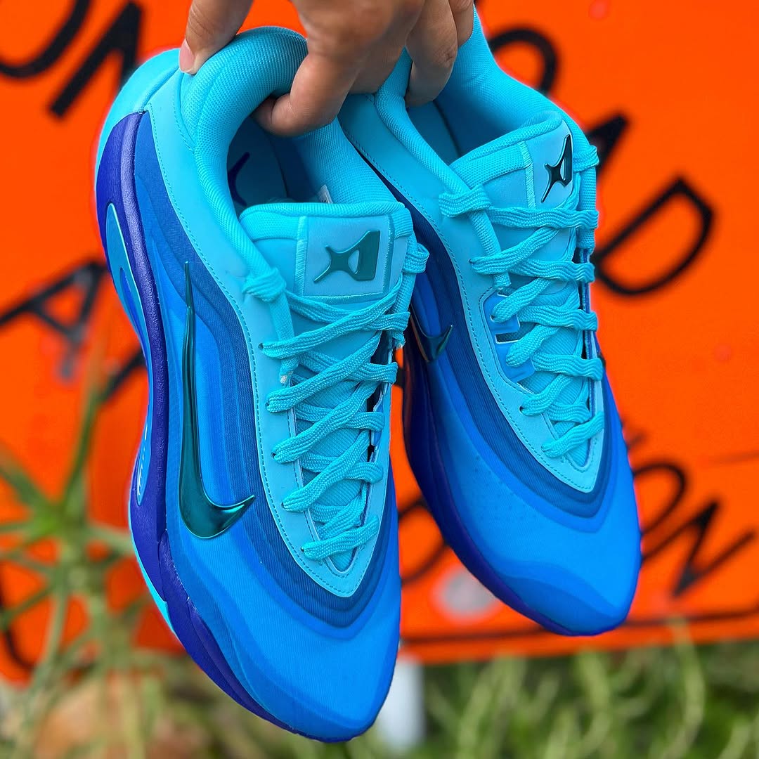 NIKE A ONE 'BLUE FURY' ナイキ エー ワン ウィメンズ エイジャ