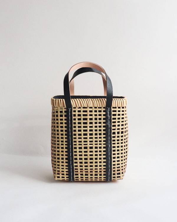 warang wayan(ワランワヤン) amiami革手バスケット ホワイト S[生活