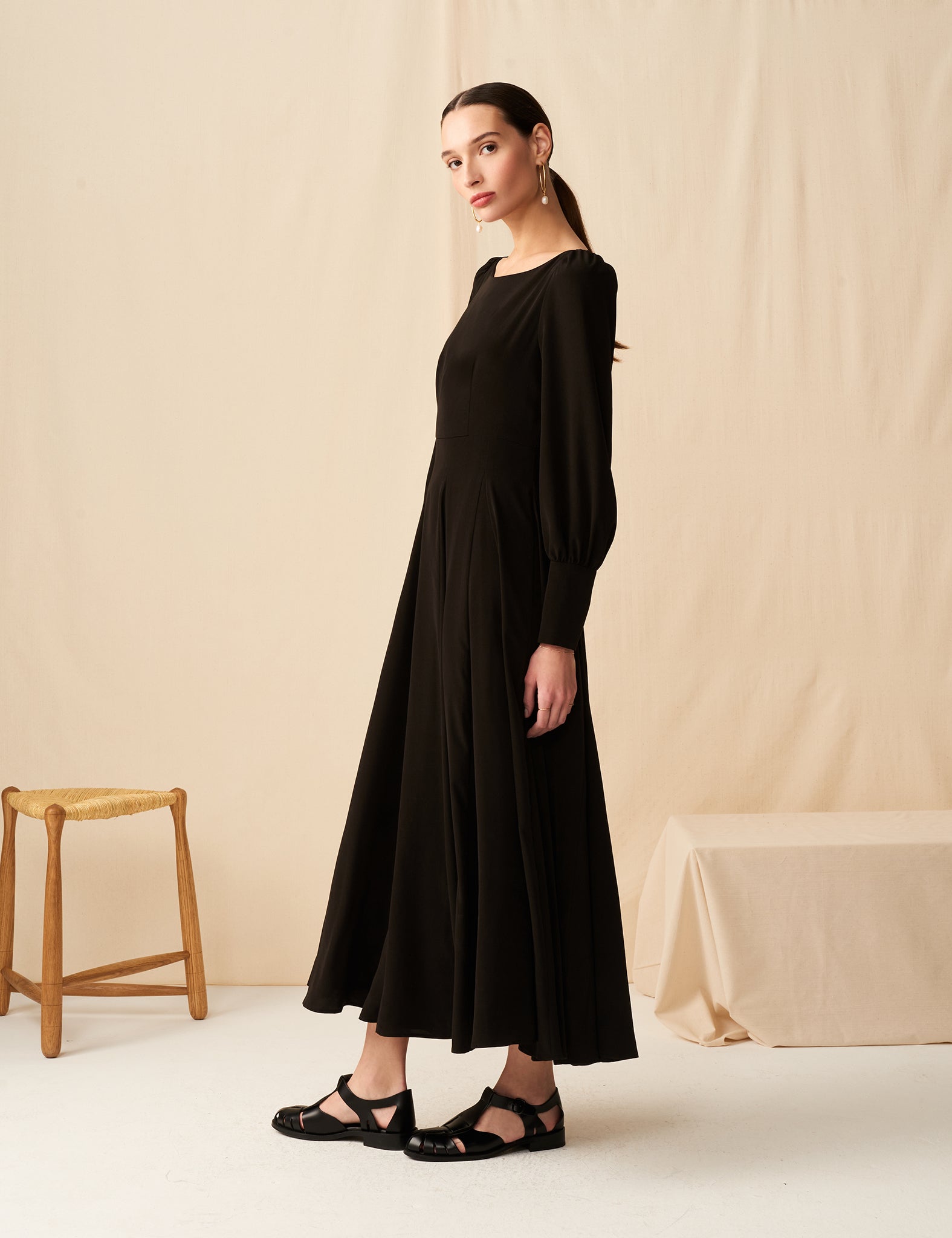 MARIHA(マリハ) 月の夢のドレス (長袖) Black シティードレス