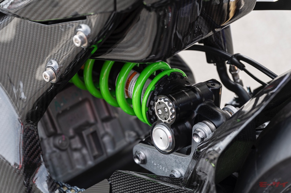 SHOWAが2輪用アフターマーケットサス市場に参入!? カワサキ ニンジャ